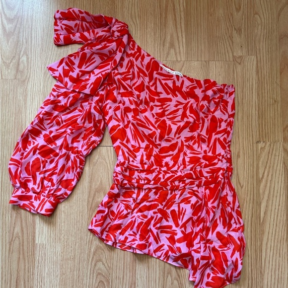 Veronica Beard Vida Poppy Top multi size 0 One-Shoulder Red Patterned Top - Picture 4 of 7